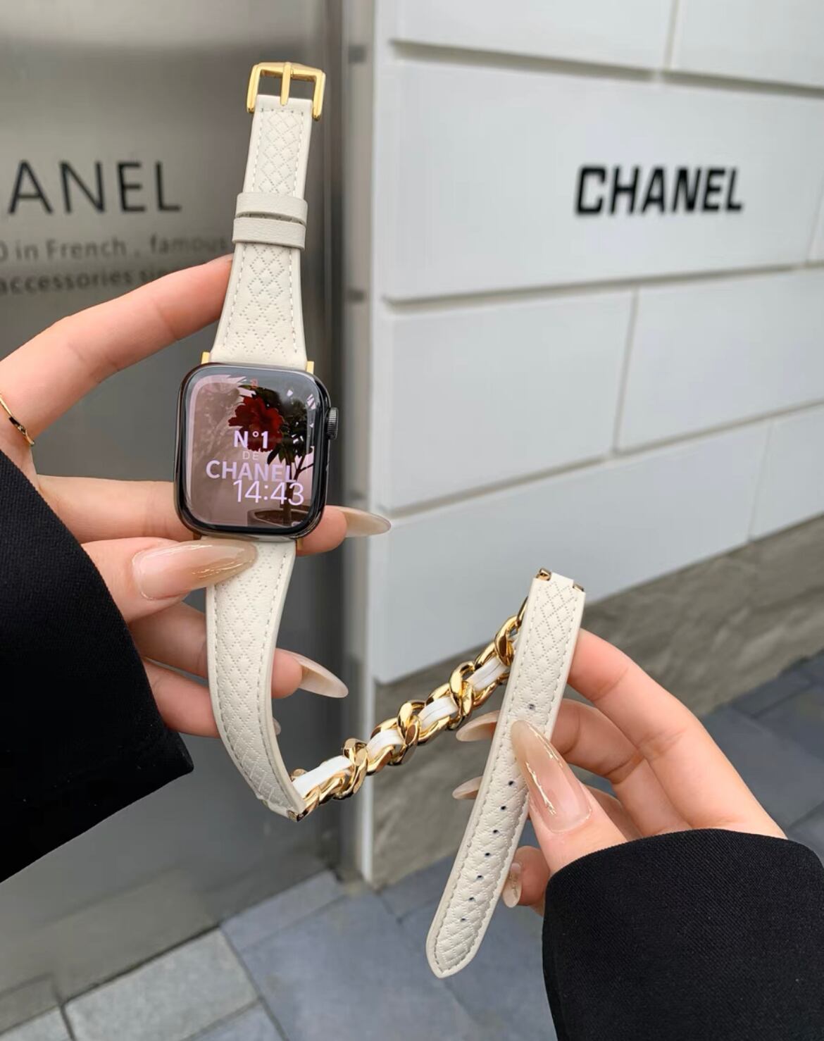 Long Chain White Leather Apple Watch Band ロングチェーンホワイトレザーApple Watchバンド R01326