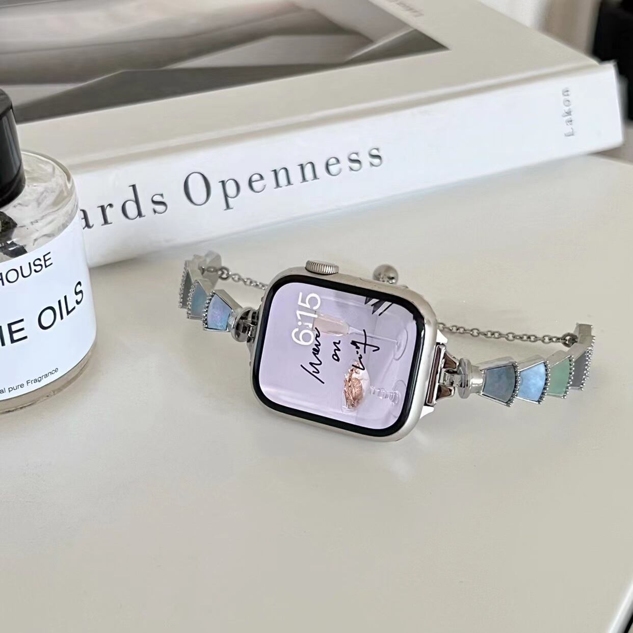 Mother of pearl Bracelet Apple Watch Band シェルのブレスレット風アップルウォッチバンド R01273