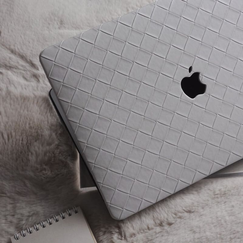 White Weave MacBook Cover ホワイト編みMacBookカバー R01240
