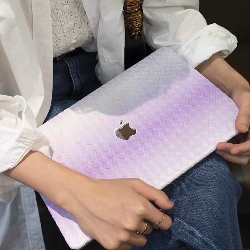 Fade White & Purple Weave MacBook Cover ホワイトパープルグラデーション編みMacBookカバー R01307