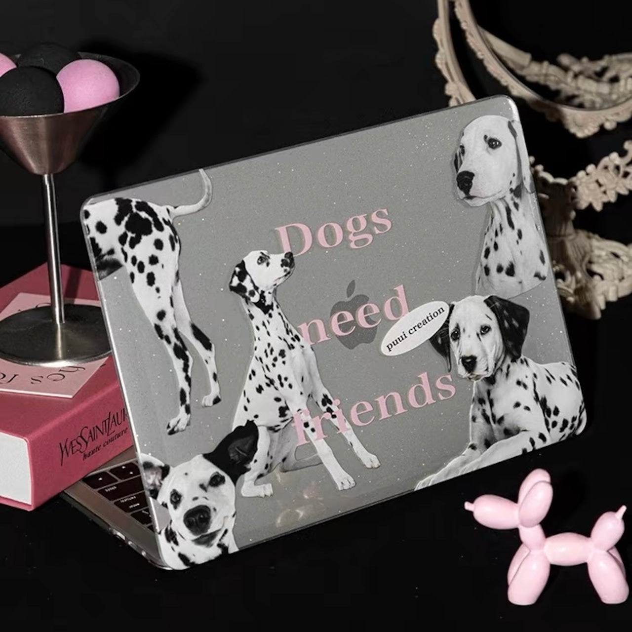 <Puui>Dogs Need Friends MacBook Cover Dogs Need Friends MacBookカバー R01454