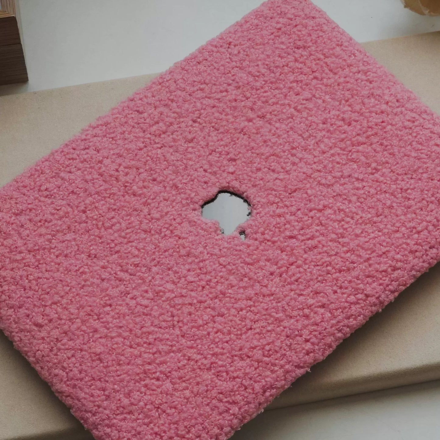 Fluffy Pink MacBook Cover モコモコピンクMacBookカバー R02012