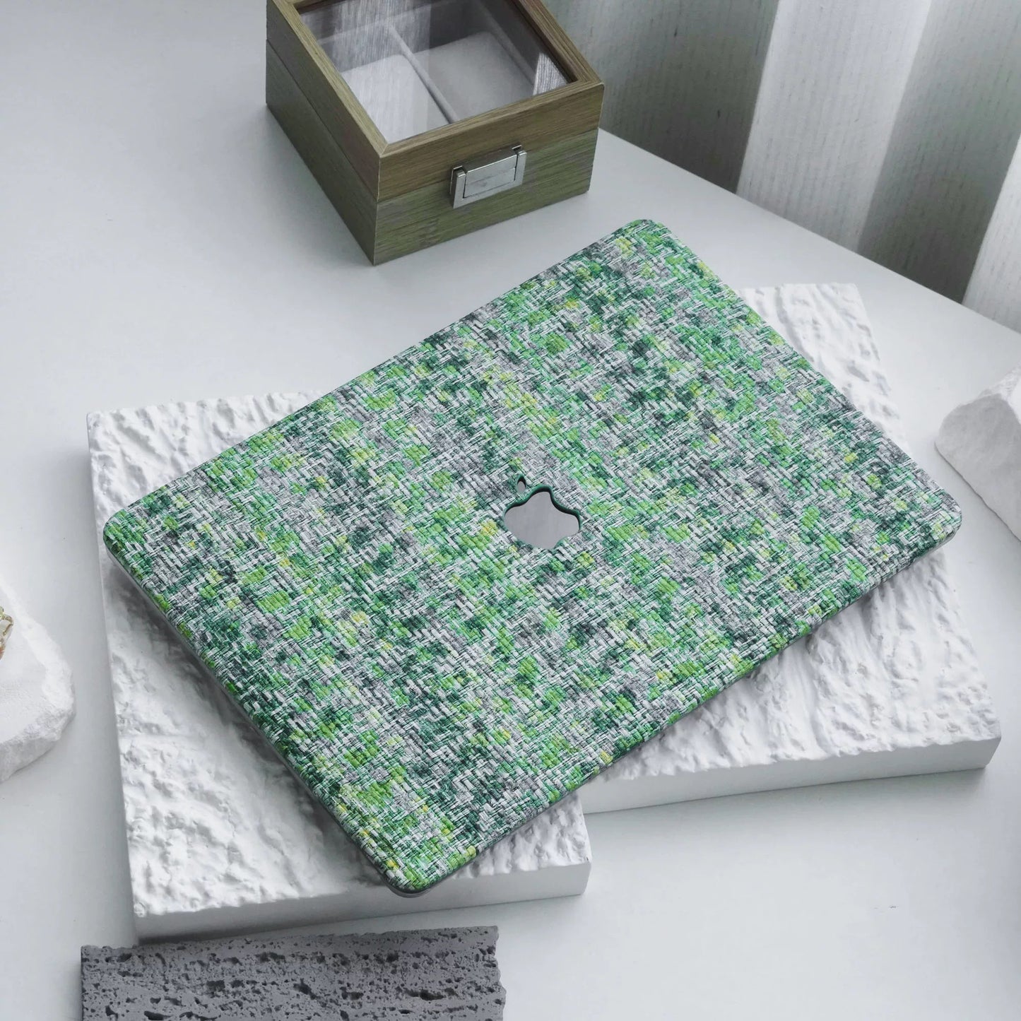Green Tweed MacBook Cover グリーンツイードMacBookカバー R02013