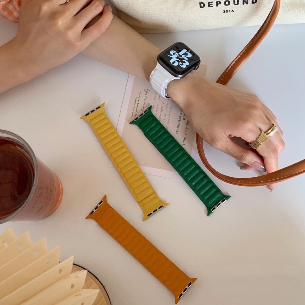 Simple Magnet Apple Watch Band シンプルマグネットApple Watchバンド R01260
