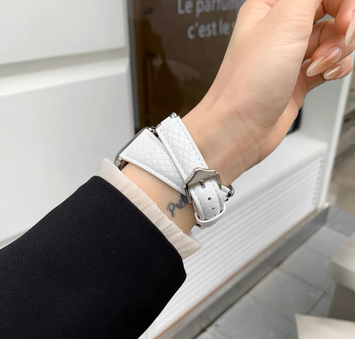 Long Chain White Leather Apple Watch Band ロングチェーンホワイトレザーApple Watchバンド R01323