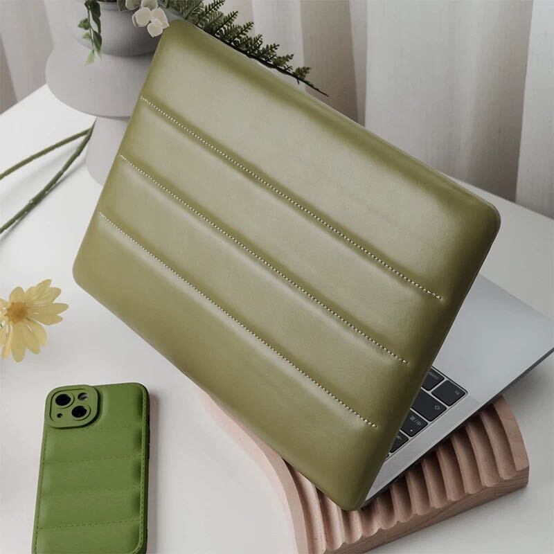 Puffy Green Color MacBook Cover クッショングリーンカラーMacBookカバー R01318