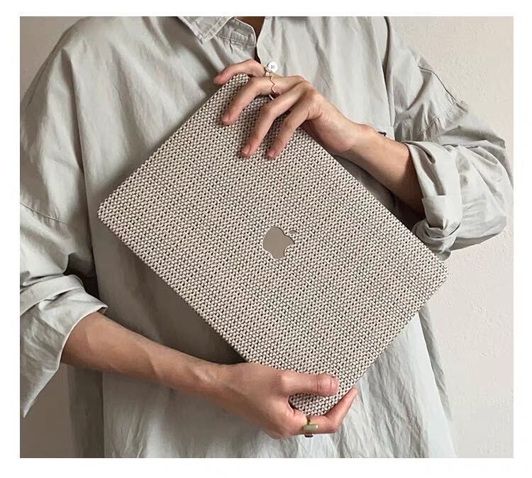 Brown Weave MacBook Cover ブラウン編みMacBookカバー R01415