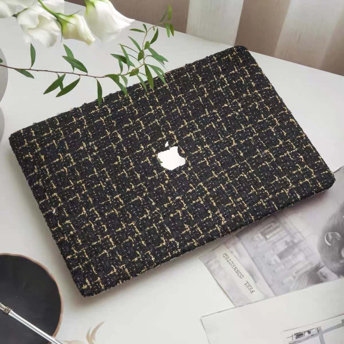 Black Gold Tweed MacBook Cover ブラックゴールドツイードMacBookカバー R01420