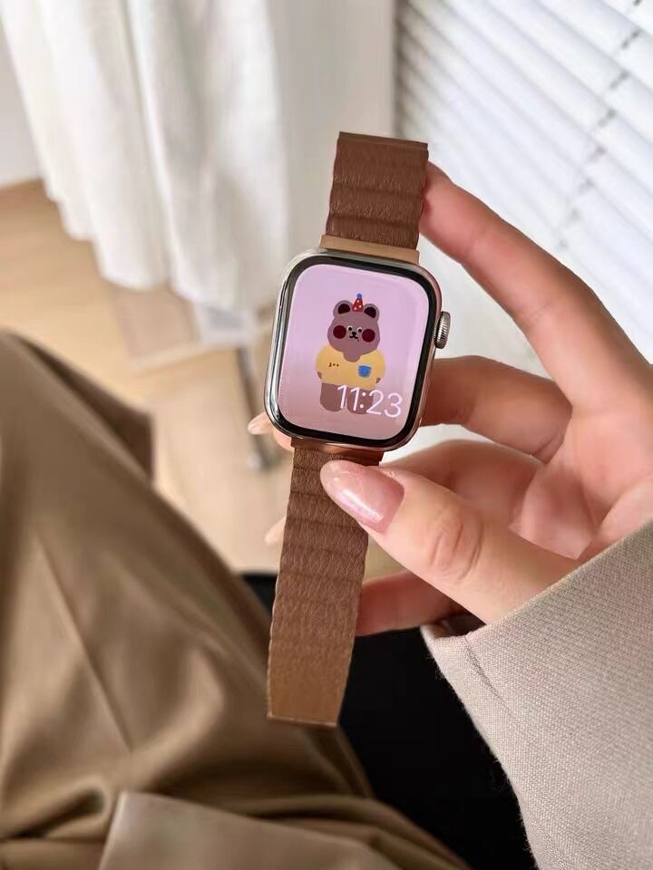 Simple Magnet Apple Watch Band R01171