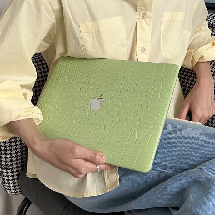 Green Leather MacBook Cover グリーンレザーMacBookカバー R01305