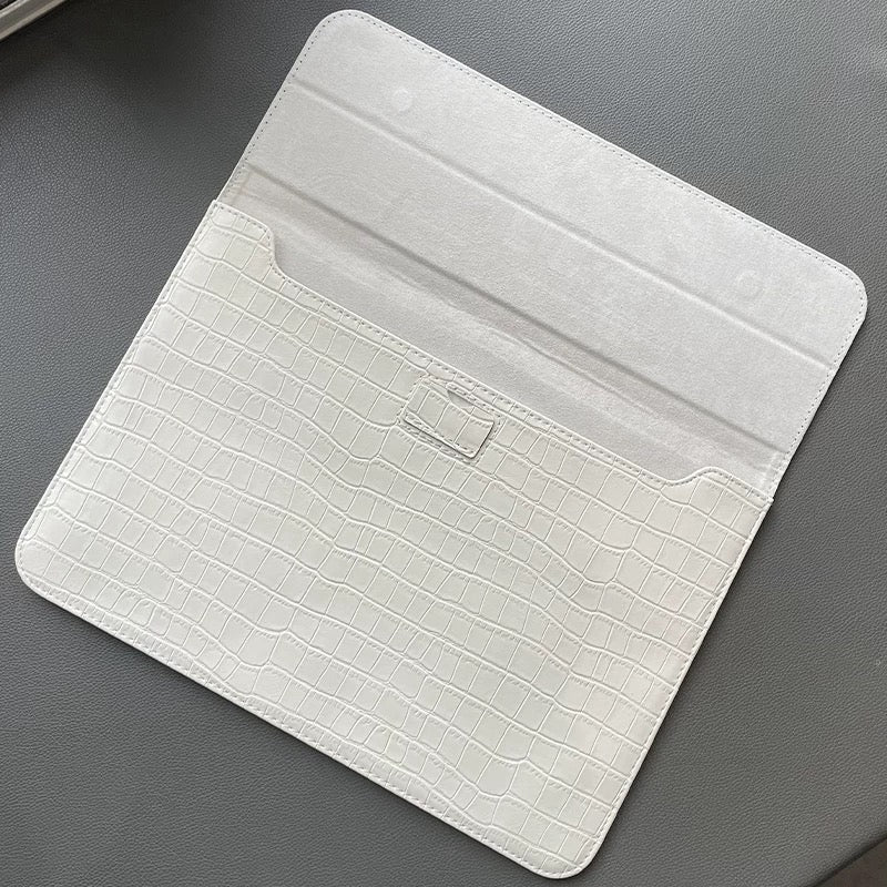 White Leather MacBook Bag ホワイトレザーMacBookバッグ R02032