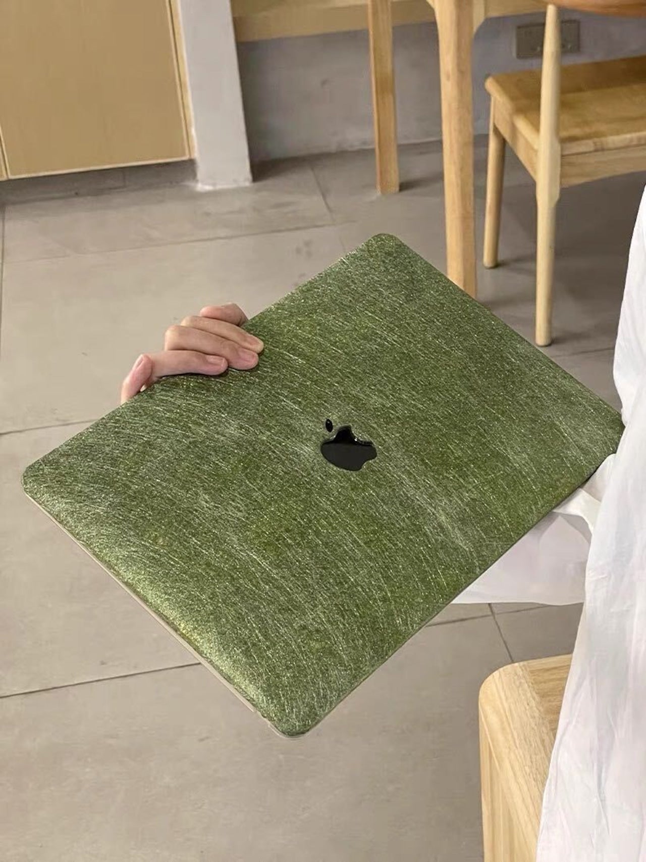 Green Silk Pattern MacBook Cover グリーンシルク柄MacBookカバー R01449