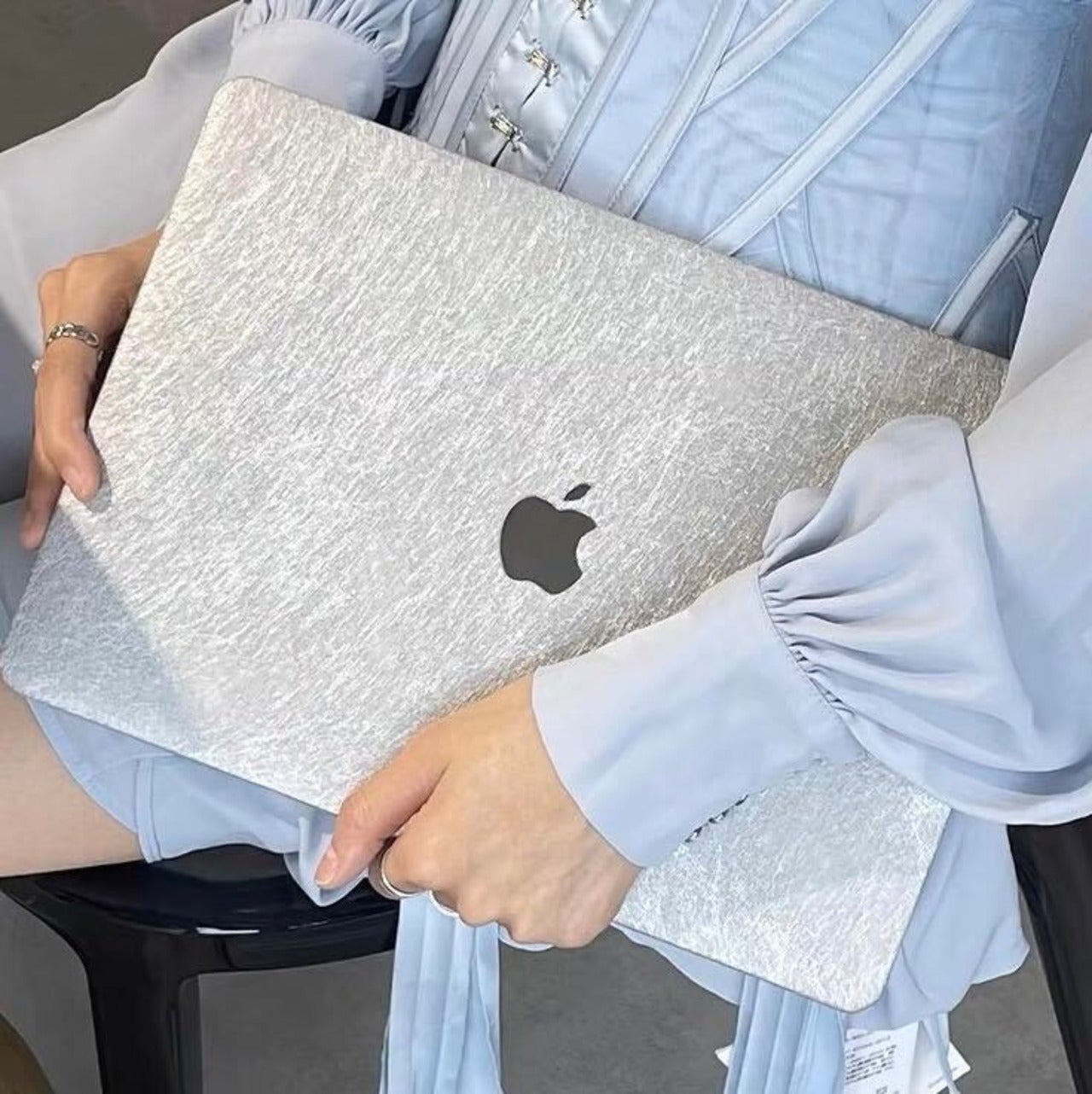 Silver Silk Pattern MacBook Cover シルバーシルク柄MacBookカバー R01448