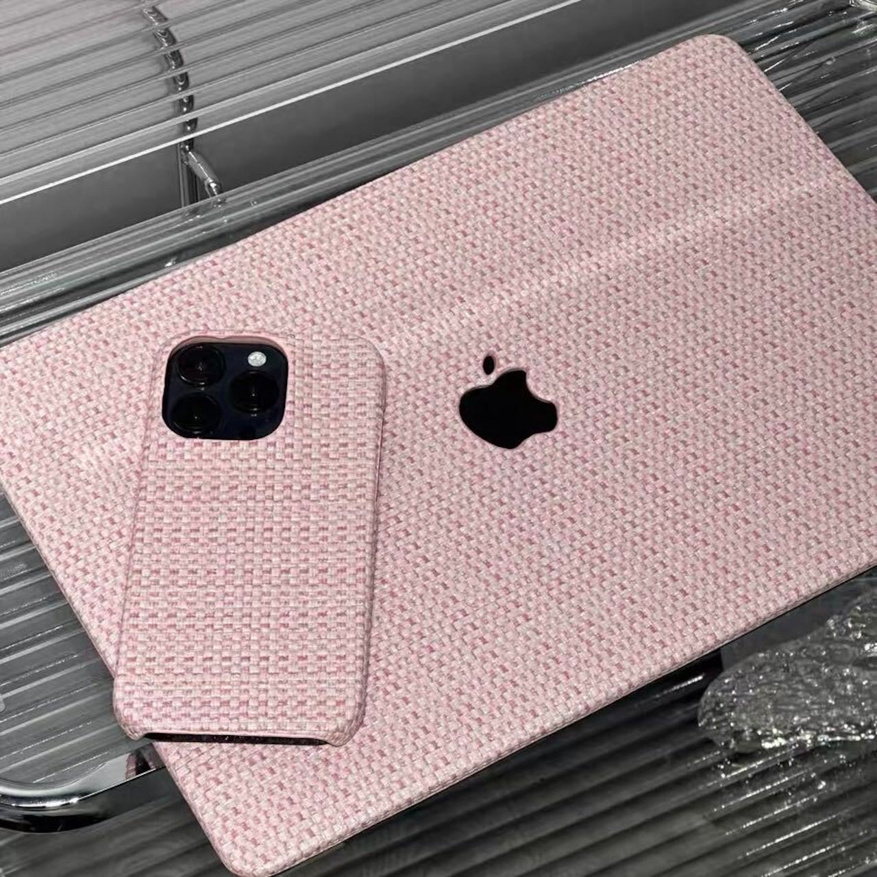 Pink Weave MacBook Cover ピンク編みMacBookカバー R01452