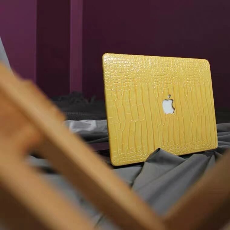おしゃれな黄色のLeather pattern Macbook パソコンカバー MC0022
