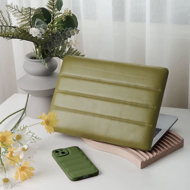 Puffy Green Color MacBook Cover クッショングリーンカラーMacBookカバー R01318