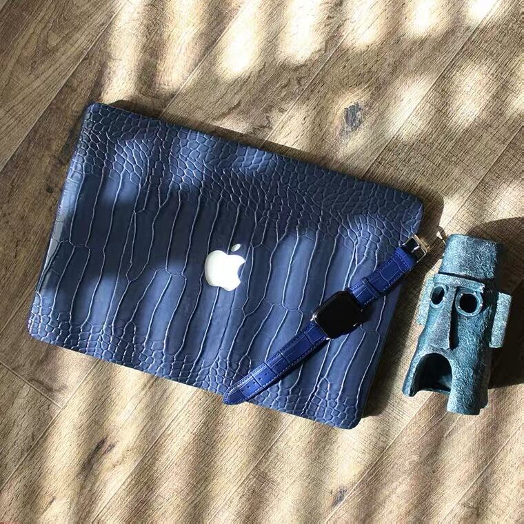 Navy Leather MacBook Cover ネイビーレザーマックブックカバー MC0023