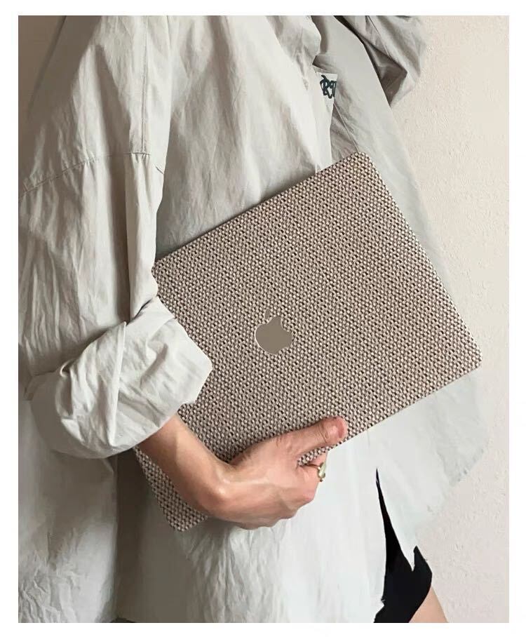 Brown Weave MacBook Cover ブラウン編みMacBookカバー R01415