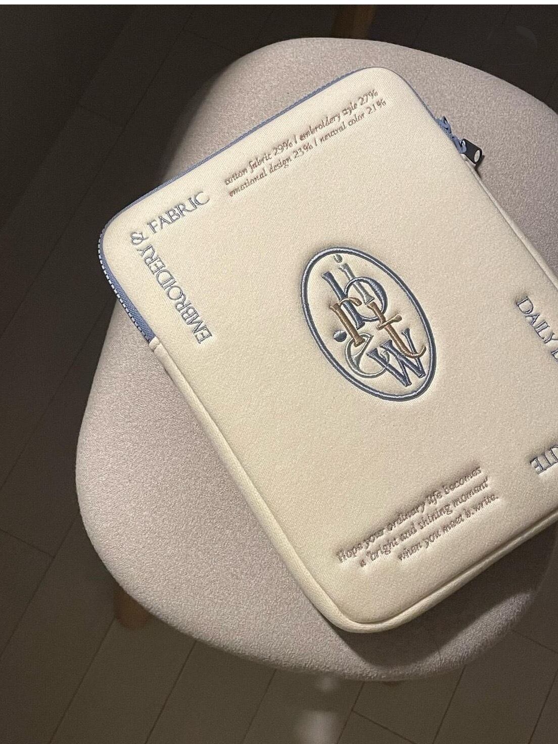 Fluffy Cream Color MacBook iPad Bag モコモコクリームカラーMacBook iPadバッグ R01348