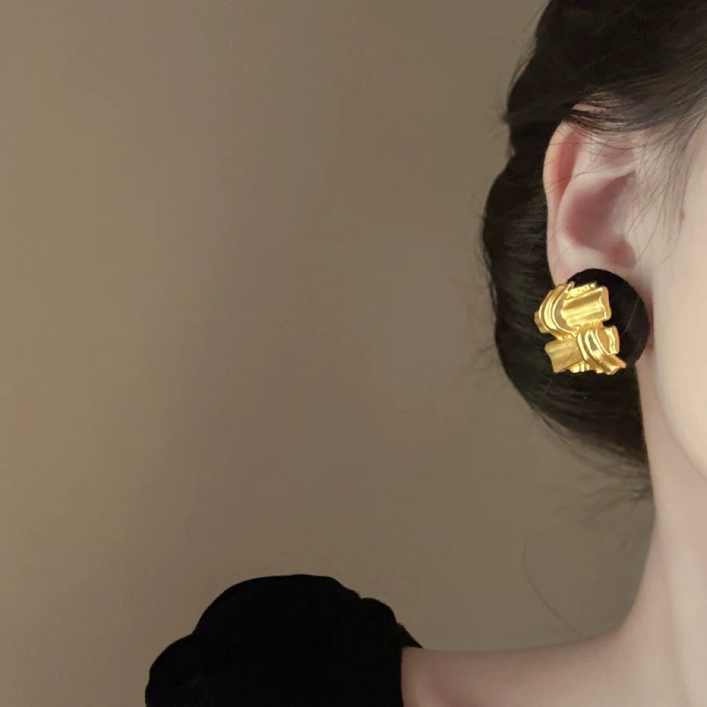 "Velvet Black" Earring ”ベルベットブラック”ピアス R02067