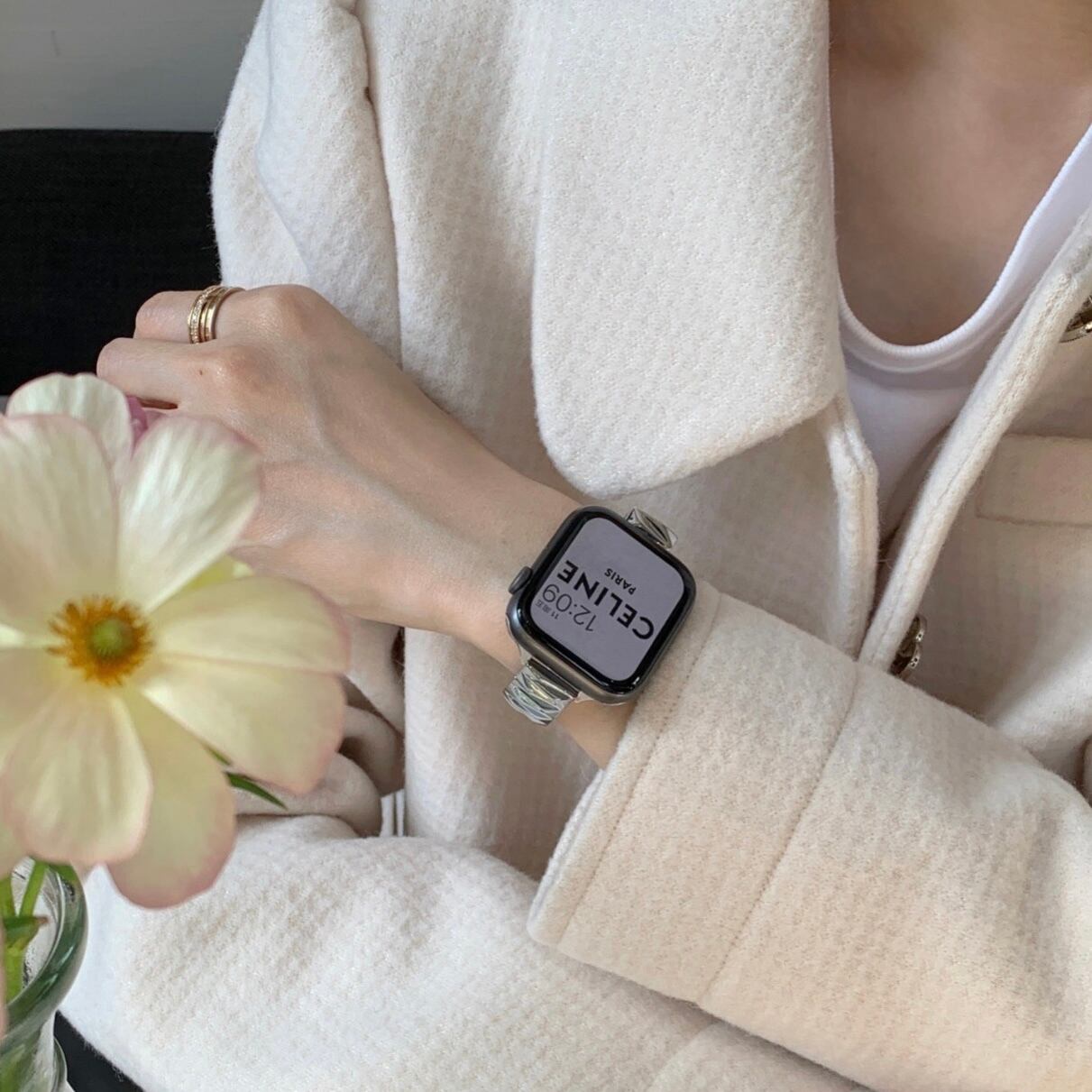 Simple Skinny Triangle Apple Watch Band シンプルスキニートライアングルバンド R01247