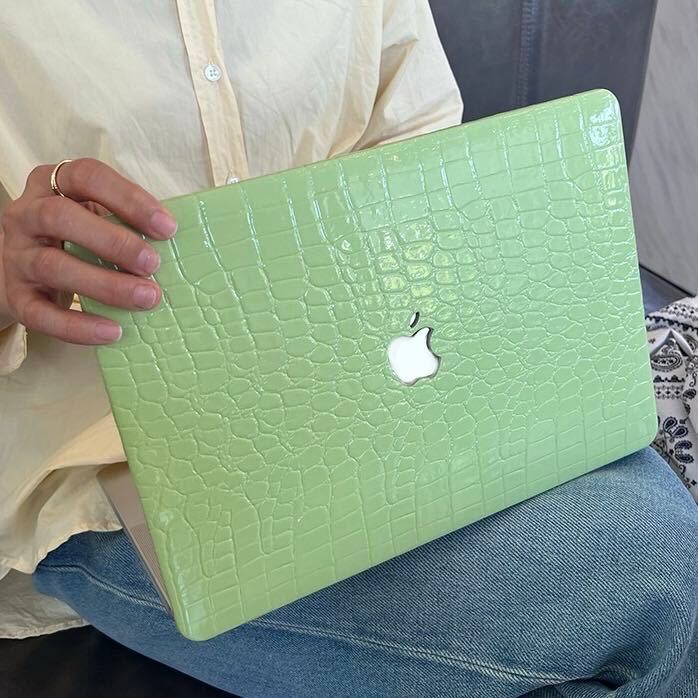 Green Leather MacBook Cover グリーンレザーMacBookカバー R01305