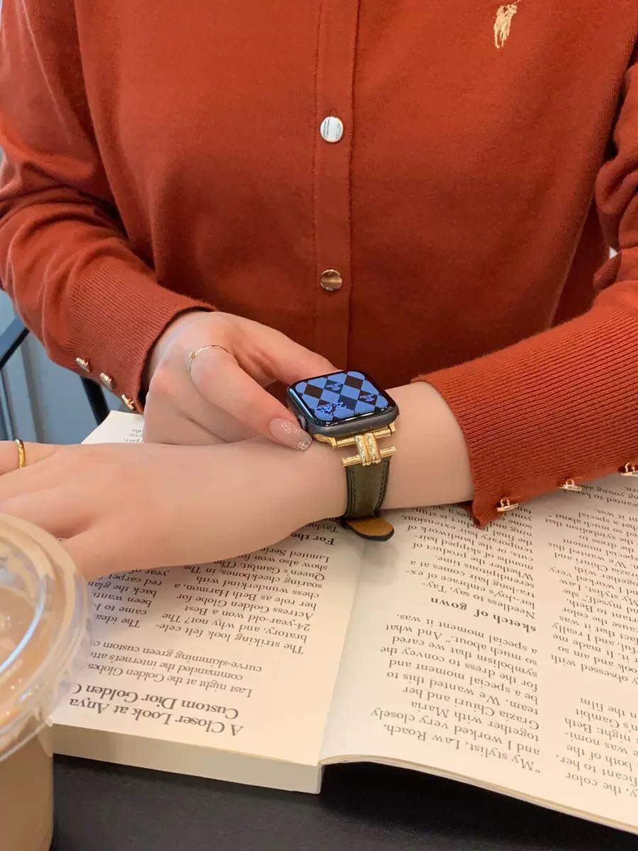 Leather & Gold Apple Watch Band レザーApple Watch バンド R01291