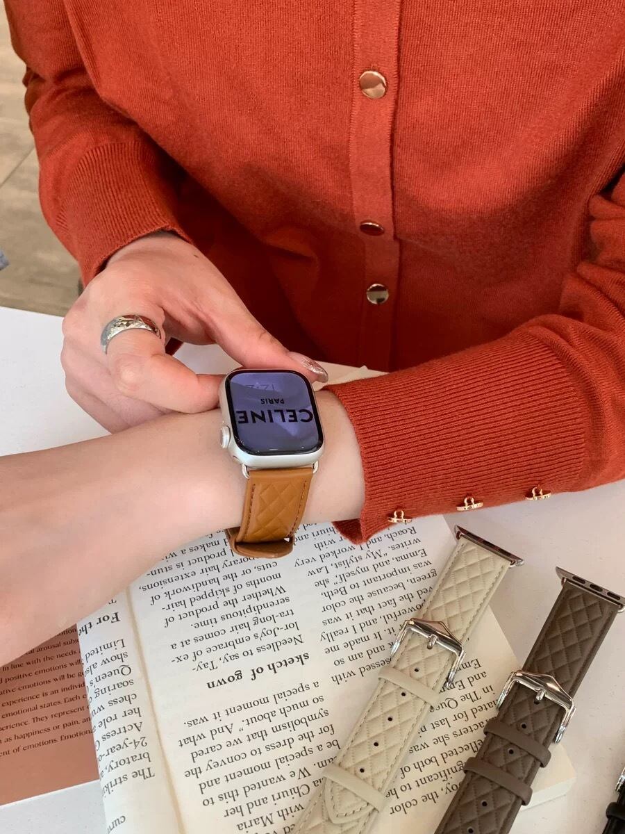 Diamond Leather Apple Watch Band レザーApple Watchバンド R01285