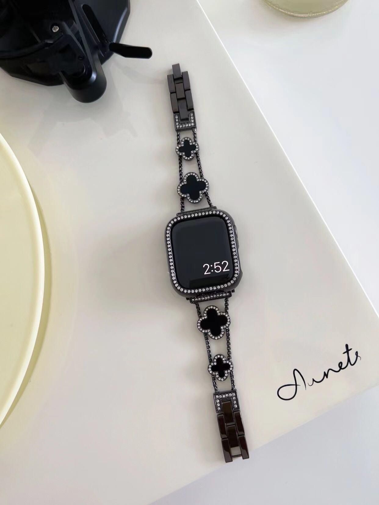 Black×Black Shining Clover Apple Watch Band キラキラクローバーApple Watchバンド R01254