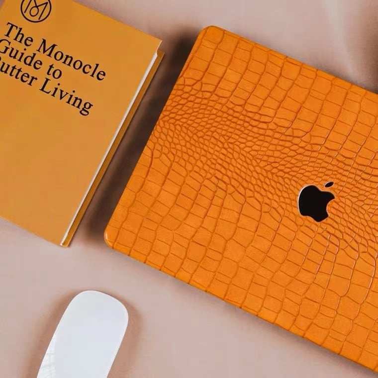 Orange Leather MacBook Cover オレンジレザーMacBookカバー R01193