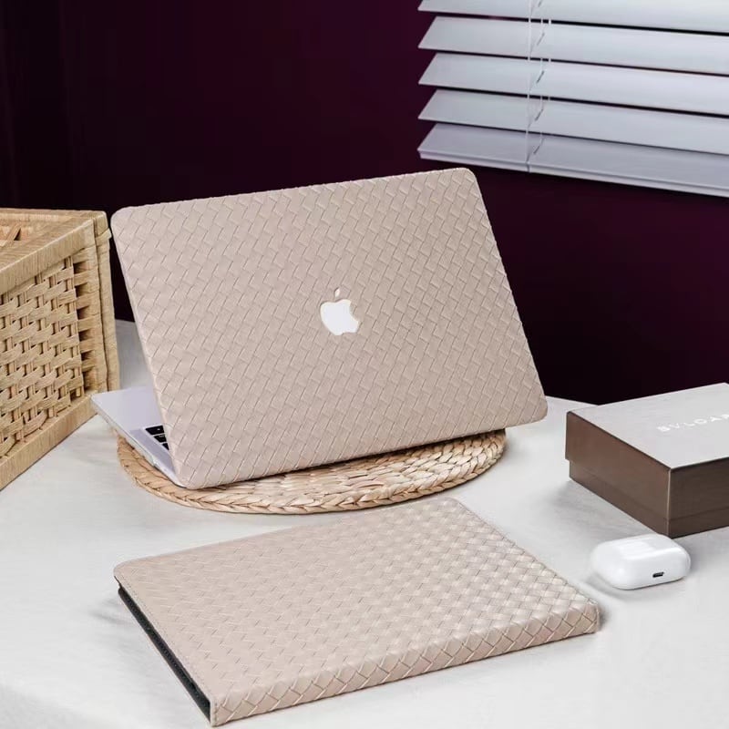 Milk tea Weave MacBook Cover ミルクティー編みMacBookカバー R01196