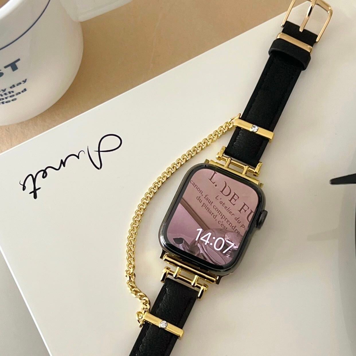Leather & Gold Chain Apple Watch Band レザー&ゴールドチェーンApple Watchバンド R01289