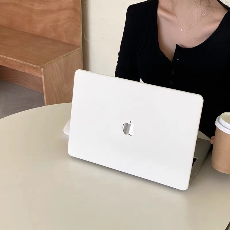White Leather MacBook Cover ホワイトレザーMacBookカバー R01210
