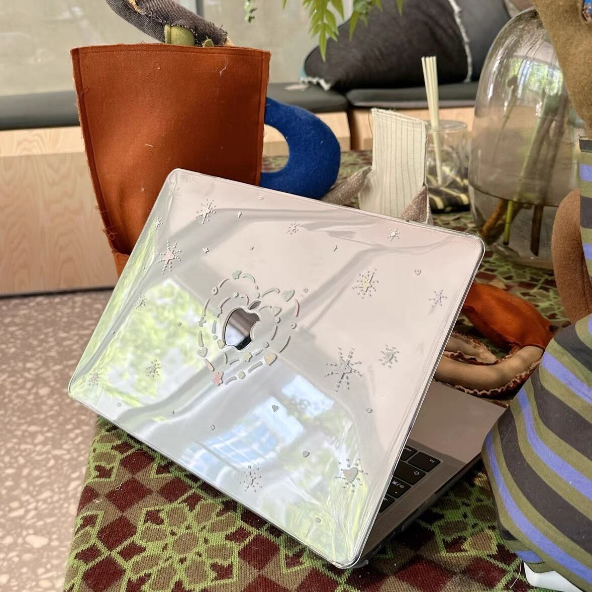 Cute Clear Heart MacBook Cover かわいいクリアハートMacBookカバー R01385