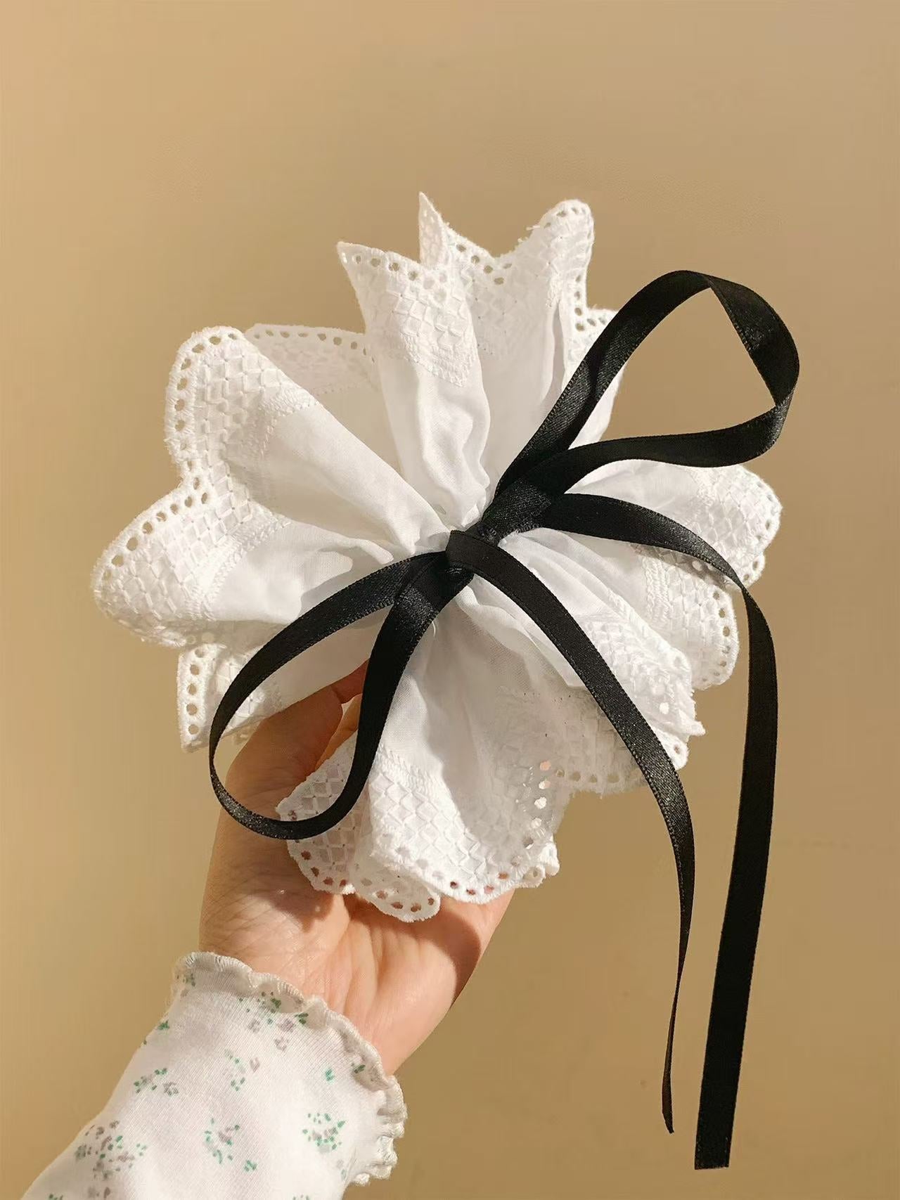 “French Lace Ribbon “ Hair Clip ”フレンチレースリボン”ヘアークリップ R02136