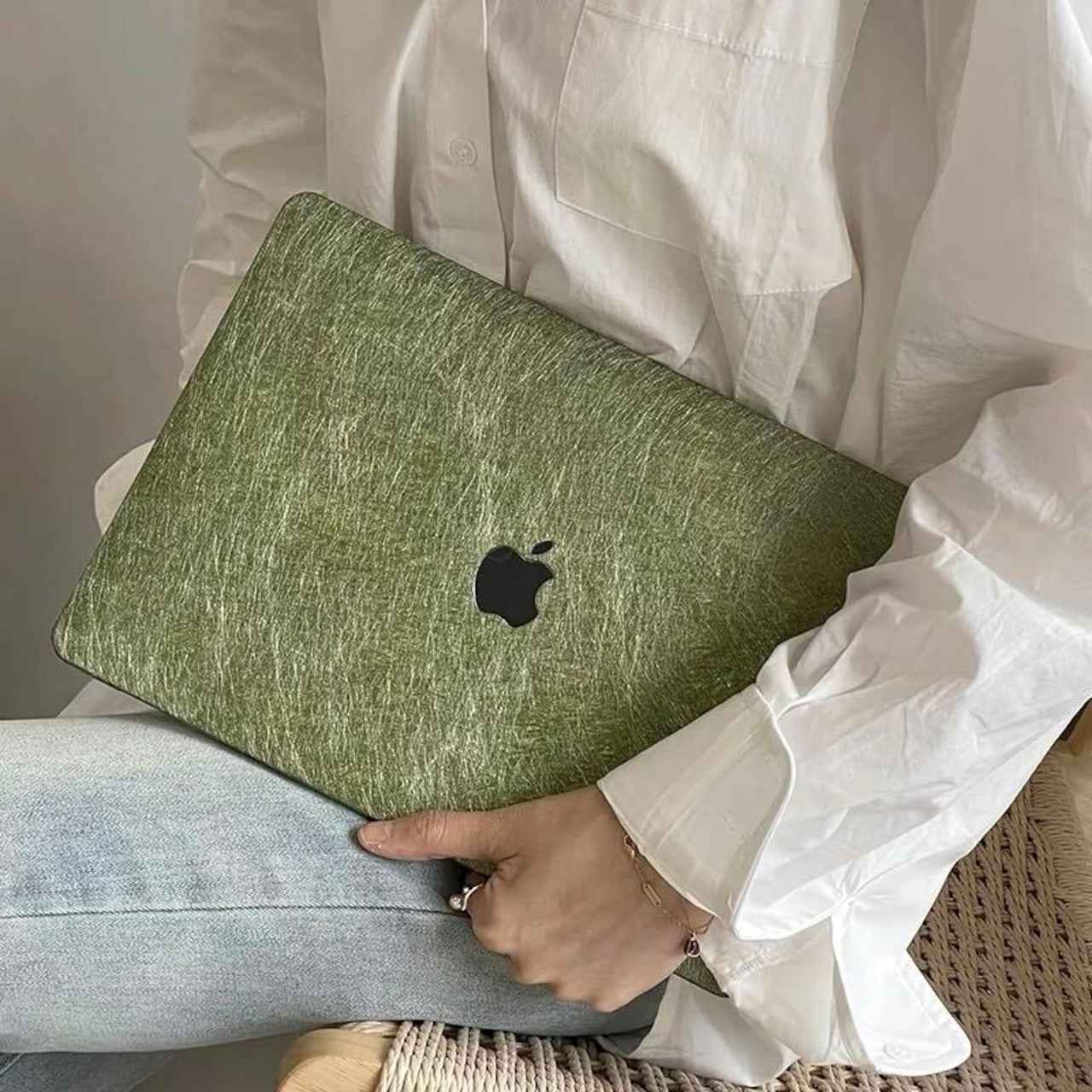 Green Silk Pattern MacBook Cover グリーンシルク柄MacBookカバー R01449