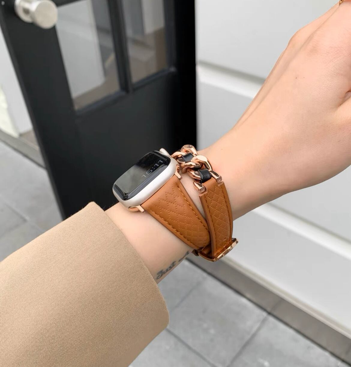 Long Chain Brown Leather Apple Watch Band ロングチェーンブラウンレザーApple Watchバンド R01324