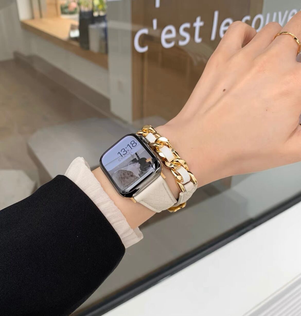Long Chain White Leather Apple Watch Band ロングチェーンホワイトレザーApple Watchバンド R01326