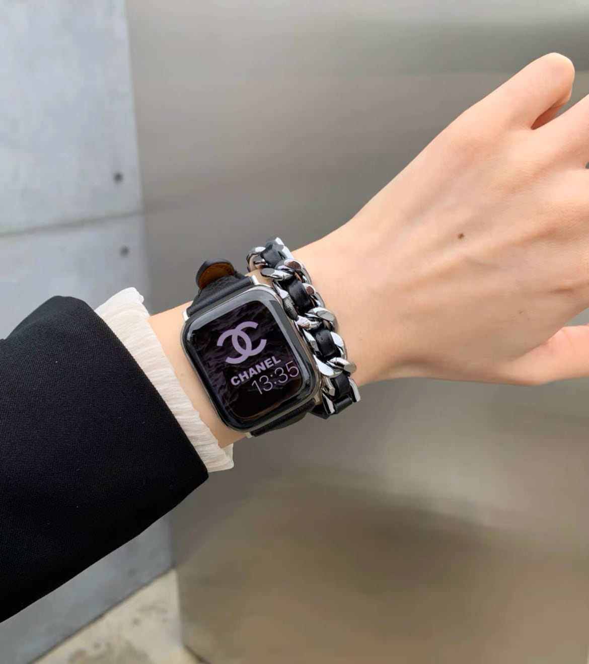 Long Chain Black Leather Apple Watch Band ロングチェーンブラックレザーApple Watchバンド R01327