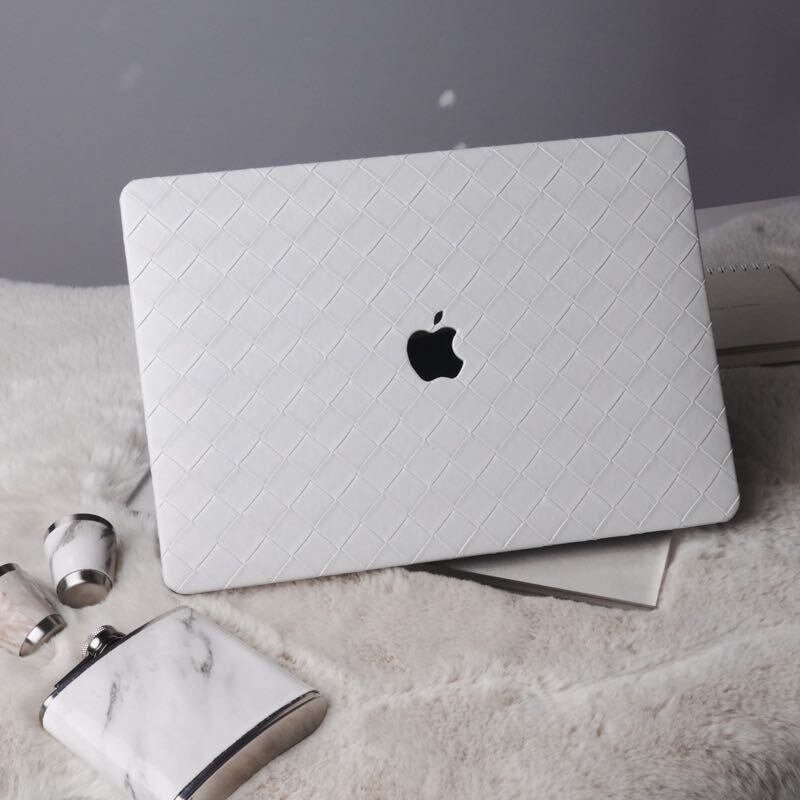 White Weave MacBook Cover ホワイト編みMacBookカバー R01240