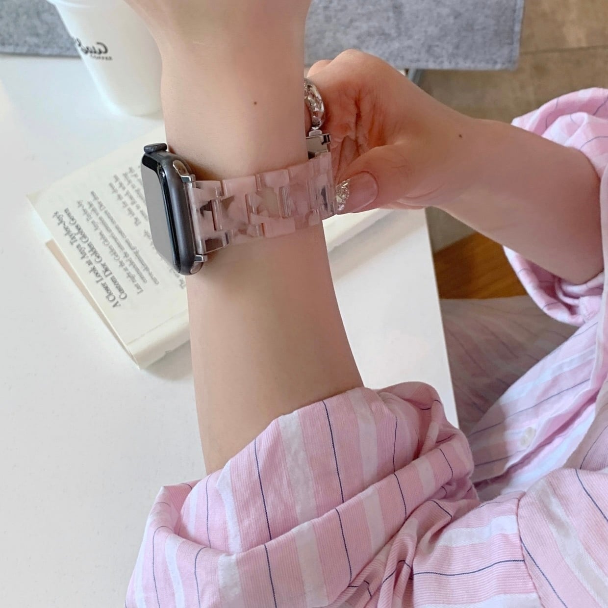 Pink&Clear Marble Apple Watch Band ピンク&クリアのマーブルアップルウォッチバンド R01280