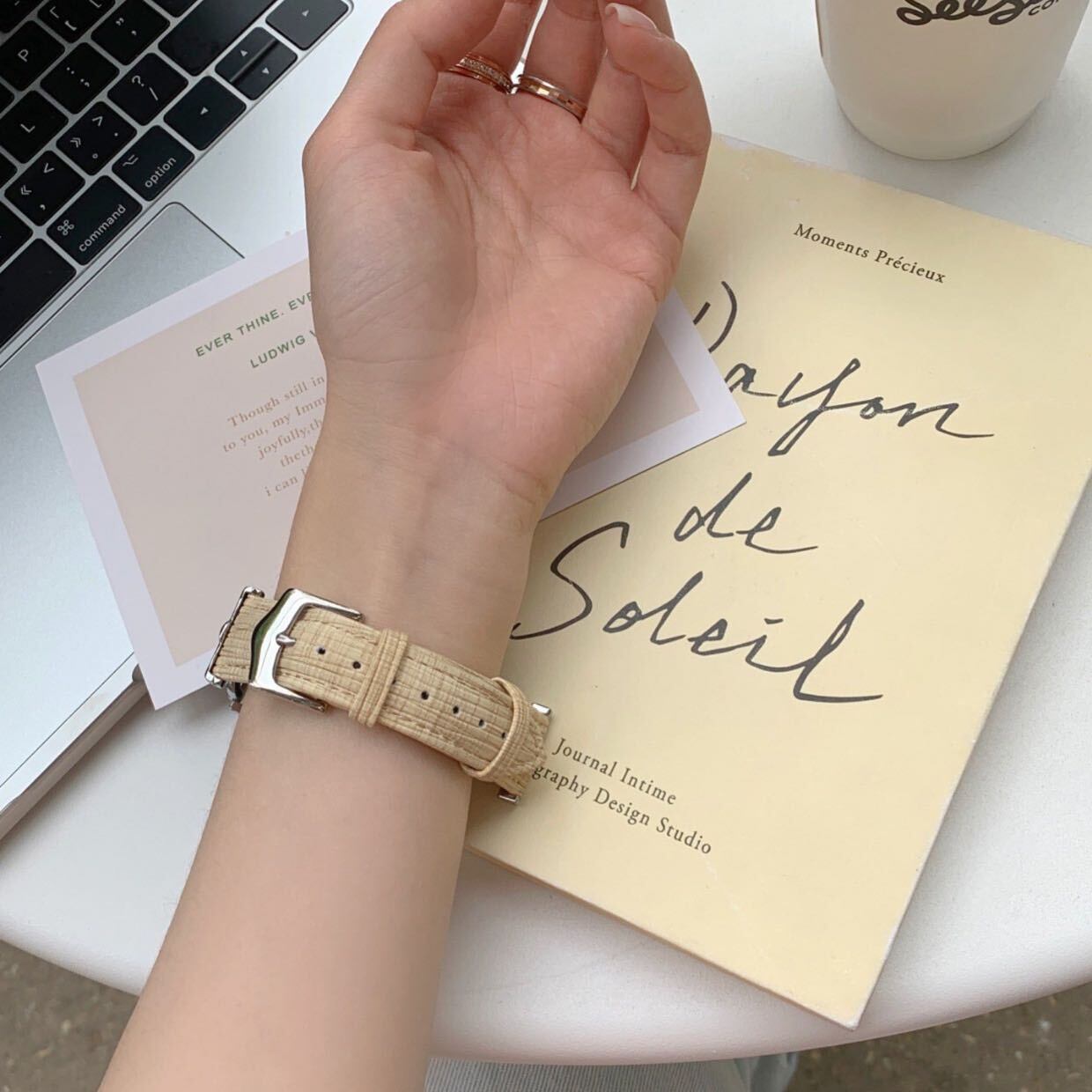 Light Color Leather Apple Watch Band ライトカラーレザーApple Watchバンド R01265