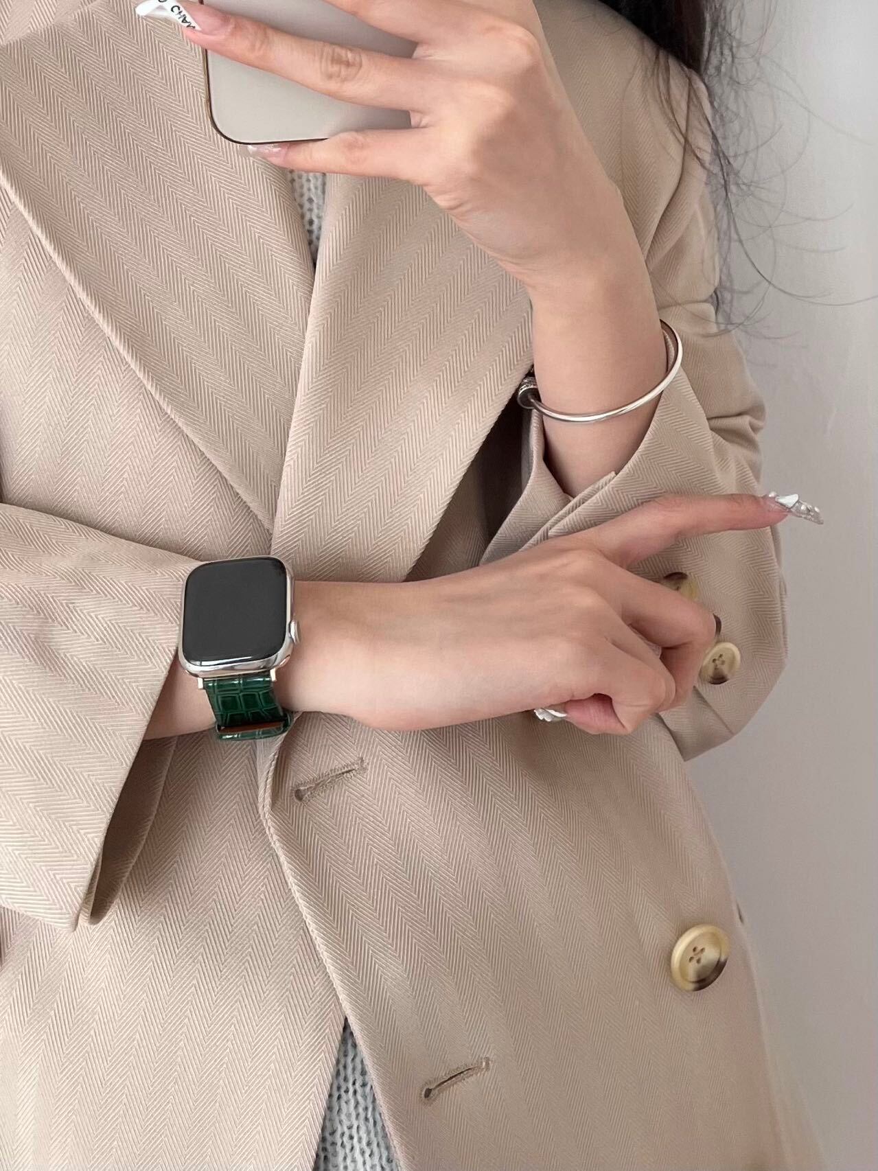 Leather Apple Watch Band R01178