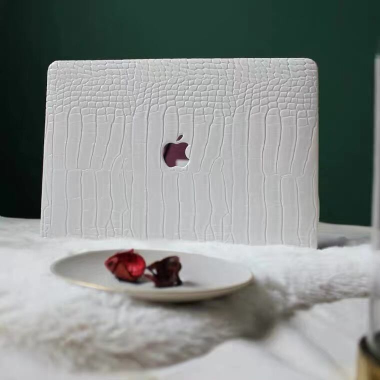 White Leather pattern Macbook ホワイトレザーMacBookカバー MC0026