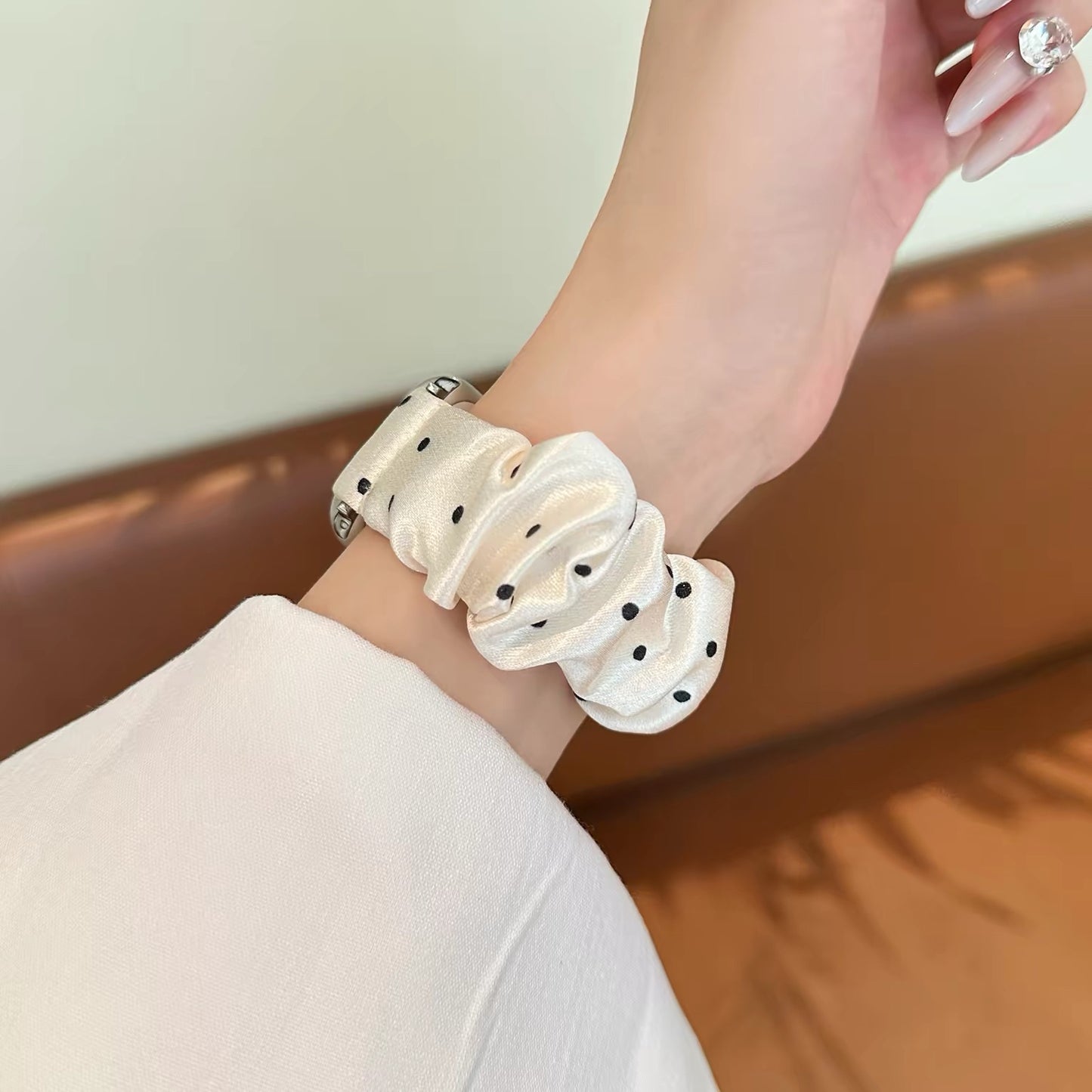 Dot Scrunchie Apple Watch Band ドットシュシュ風AppleWatchバンド R02146