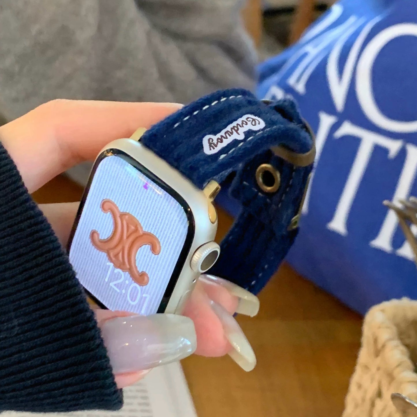 Fluffy Vintage Style Apple Watch Band モコモコビンテージ風AppleWatchバンド R02062