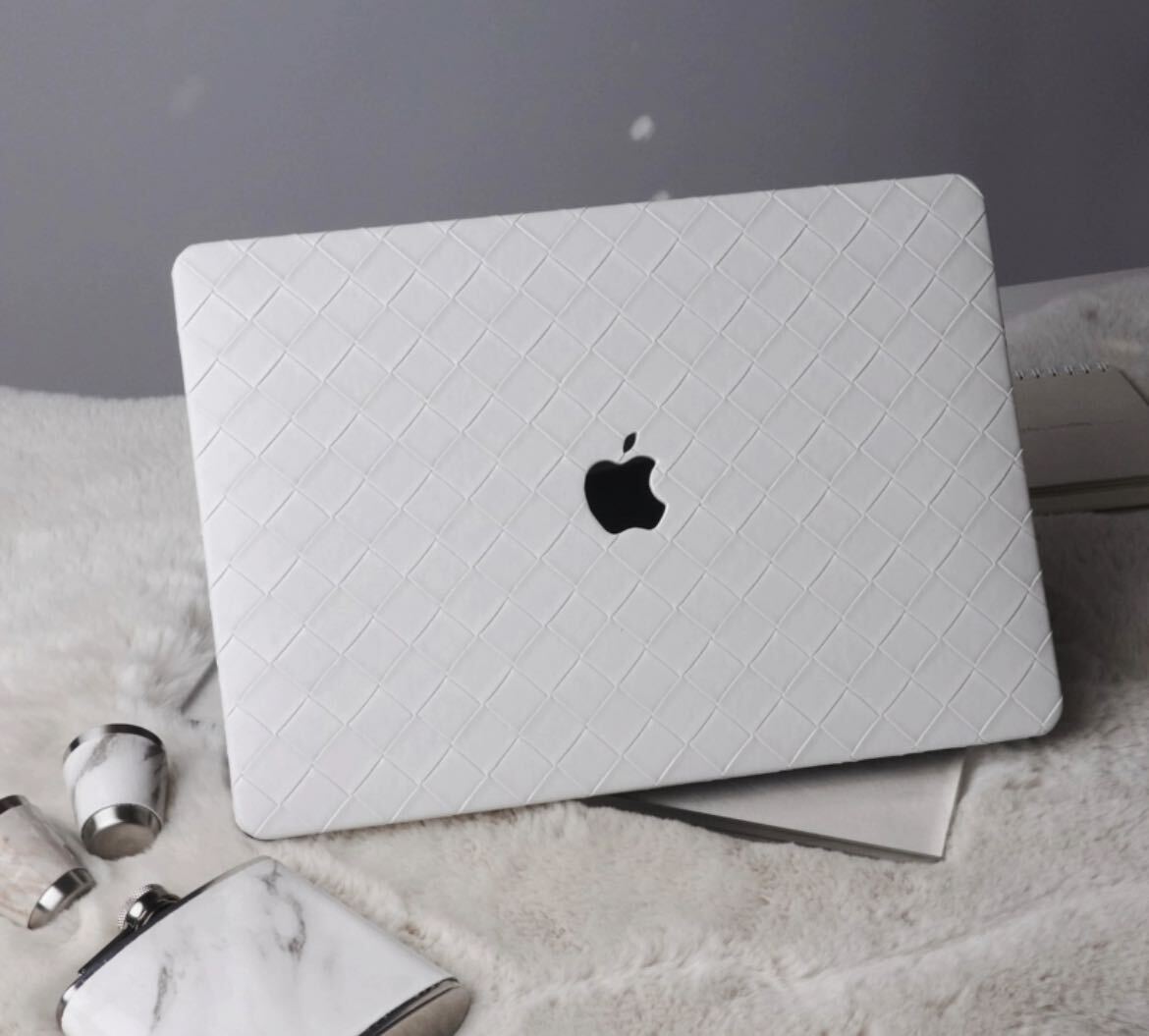 White Weave MacBook Cover ホワイト編みMacBookカバー R01240