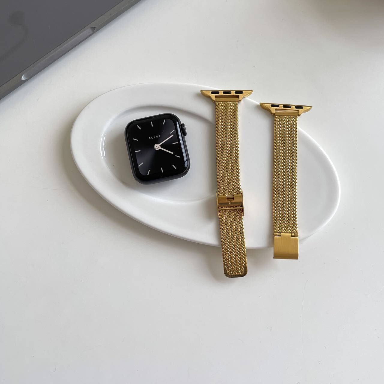 Simple Skinny Apple Watch Band R01167