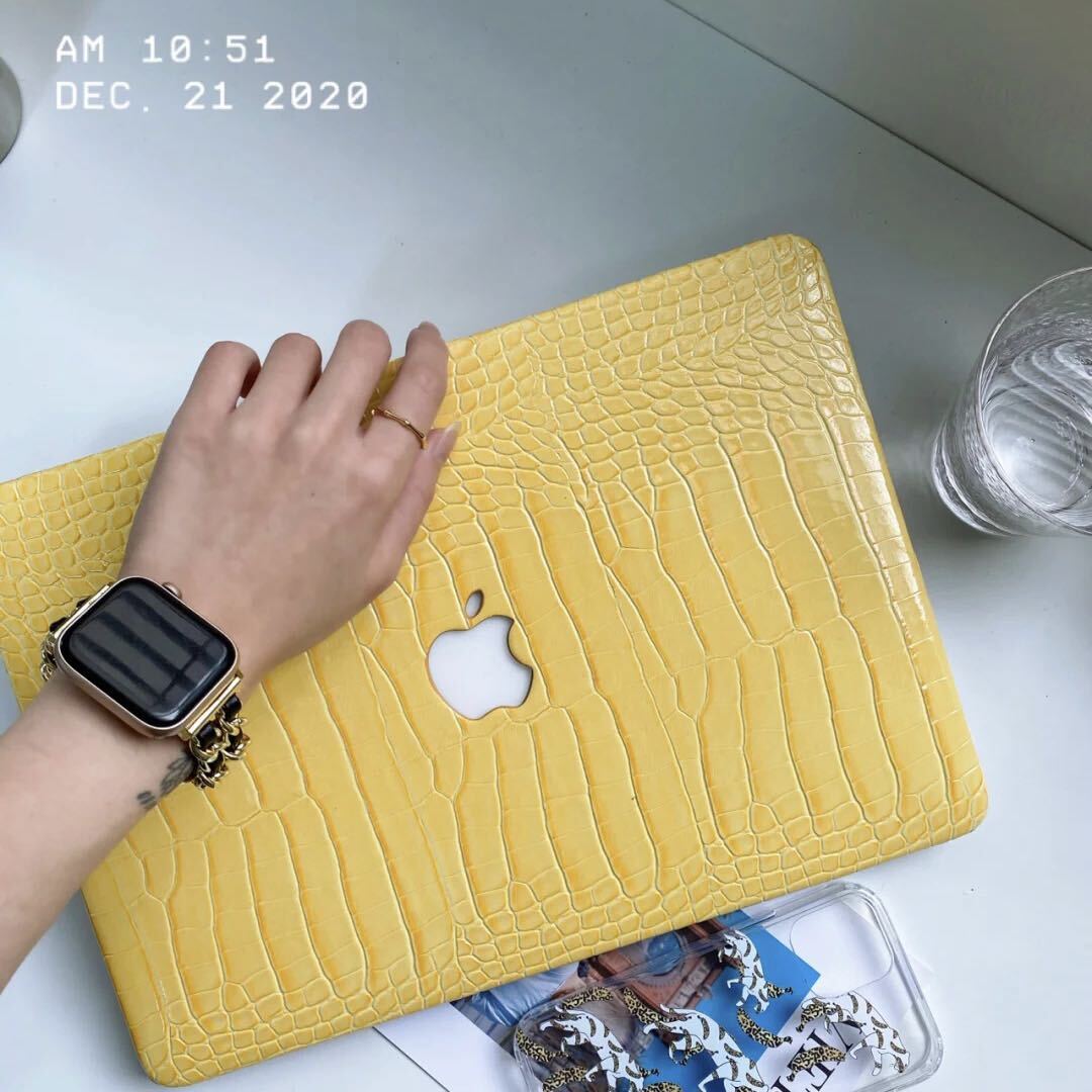 おしゃれな黄色のLeather pattern Macbook パソコンカバー MC0022