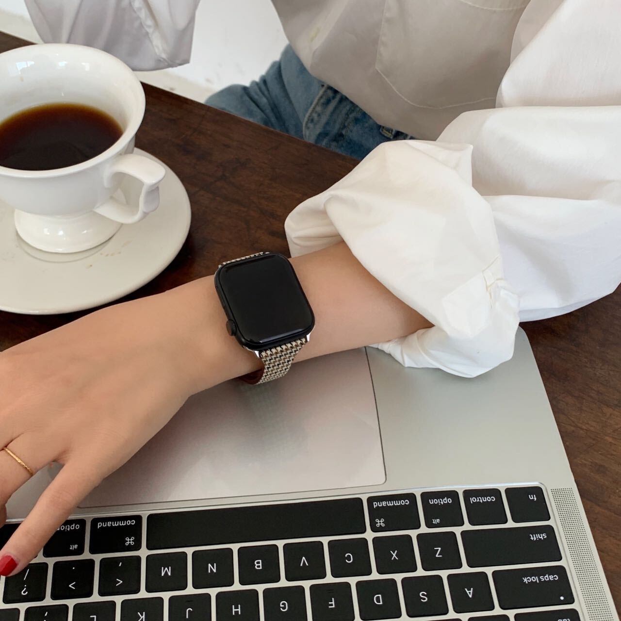 Skinny Brown Plover pattern Apple Watch Band スキニーブラウン千鳥柄Apple Watchバンド R01262
